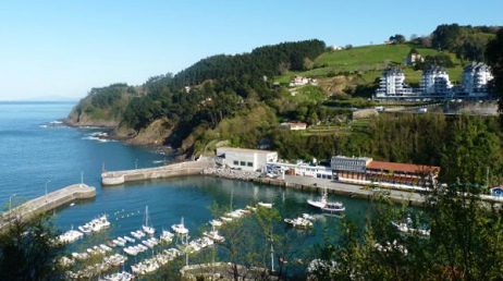 Mutriku, die inneren Hafenmolen