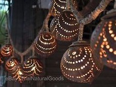 Coconut
                  lamps of coconut shell 01