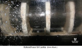 The coconut
                    flakes come into the screw press, so the coconut oil
                    is squeezed out