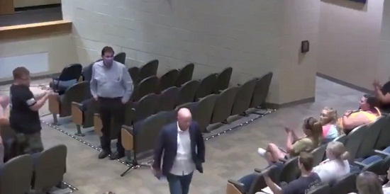 Warnung von Dr. Brooks, Ohio, 18.8.2021 - Foto 8