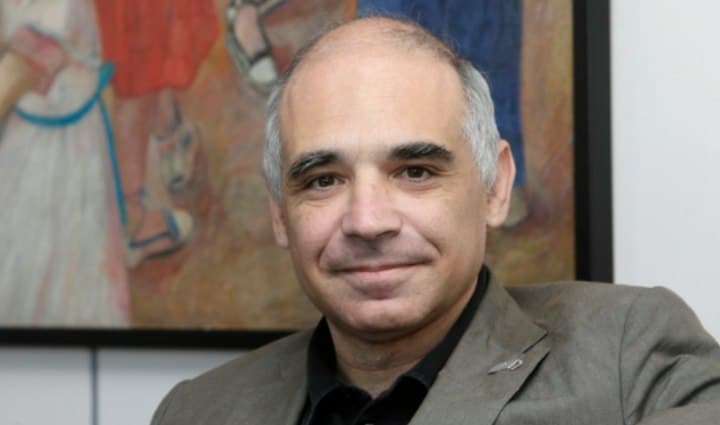 Verdacht GENimpfmord Spanien
                  31.1.2022: Pr�sident der Hohen Architektenkammer -
                  Llu�s Comeron - ist mit 61 weg: Fallece de forma
                  s�bita el Presidente del Consejo Superior de
                  Arquitectos Espa�a - Polic�aH50.es