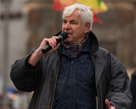 Verdacht SCHLANGENGIFTimpfmord im Tübingen (4R)
am 14.5.2022: Henning Zierock ist mit 70 weg:
Friedensaktivist Henning Zierock ist gestorben Verdacht SCHLANGENGIFTimpfmord im Tübingen (4R)
am 14.5.2022: Henning Zierock ist mit 70 weg:
Friedensaktivist Henning Zierock ist gestorben