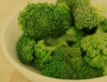 Broccoli f�rdert mit Vitamin K
                          bei Blutgruppe 0 die Blutgerinnung des d�nnen
                          Blutes von Blutgruppe 0, und ist wichtigste
                          Calciumquelle neben Sardinen.