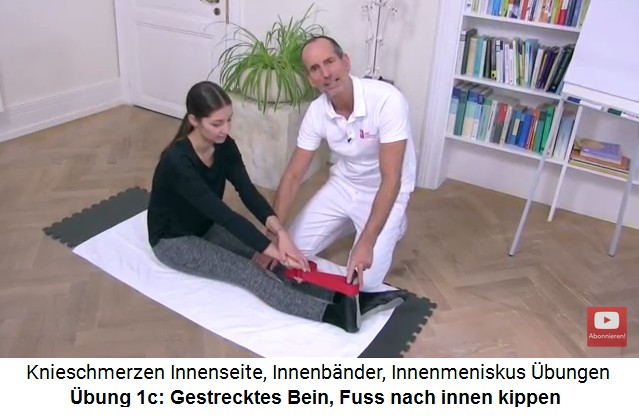 Knieschmerzen an der
                      Innenseite des Knies, �bung 1a: Wade und
                      Oberschenkel-Hinterseite mit einem Schlaufenband
                      dehnen und den Fuss nach INNEN kippen