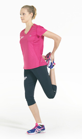 Stretching des Oberschenkelstreckers
                          (Quadrizeps) freistehend