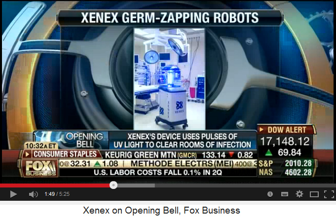 Xenex UV light
                            disinfection robot 08 in the operation room
                            01