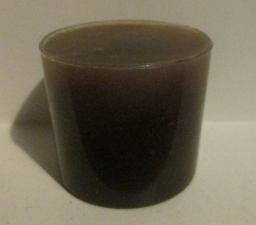 Una
                              porci�n de jugo de noni de esa botella 01