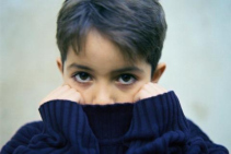 Sch�chternheit hat
                                                seine Gr�nde in der
                                                Erziehung oder im
                                                Hormonstoffwechsel, der
                                                durch Umwelteinfl�sse
                                                ins Ungleichgewicht
                                                geraten ist