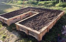 Raised bed in U-shape still
                          undeveloped