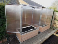 Tomaten-Hochbeet-Treibhaus: