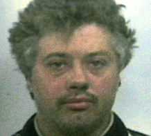 Morris Castellarin,
                        retrato [41]. Ese criminal ten�a 5 Pitbulls
                        Terrier en su casita para vender y no sab�a
                        mucho sobre perros como parece... [4]