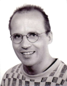 Michael Palomino,
                      Opfer einer Musik-Doktrinfamilie