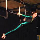 Kinderzirkus, Soloeinlage am Reif: Zu viel Solo
                    muss zu denken geben...