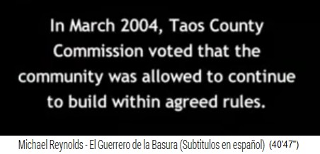 Texttafel: Im März 2004 hebt die
Baukommission von Taos County das Bauverbot gegen
Reynolds auf Texttafel: Im März 2004 hebt
die Baukommission von Taos County das Bauverbot
gegen Reynolds auf
