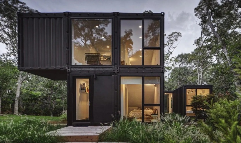 Modulhäuser: Nach dem
Baukastenprinzip gefertigt, lassen sie
sich je nach Bedarf und Budget
flexibel kombinieren. Modulhäuser: Nach dem
Baukastenprinzip gefertigt, lassen sie
sich je nach Bedarf und Budget
flexibel kombinieren.