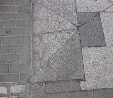 Rampe
                        aus Granitstein Ecke 01