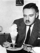 Eduard Einstein isst Eis. Eduard Einstein isst Eis.