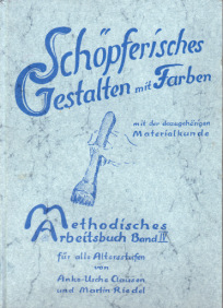 Rassismus in diesem Buch: Clausen, Anke-Usche /
                  Riedel, Martin: Sch�pferisches Gestalten mit Farben
                  mit der dazugerh�igen Materialkunde. Methodisches
                  Arbeitsbuch Band IV f�r alle Altersstufen;
                  Mellinger-Verlag, Stuttgart, 3. Auflage 1981
