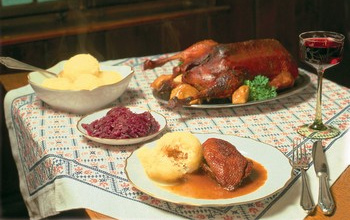 Pues dijo la vi�a
                          que como venganza el chivo va ser comido
                          cuando la vi�a da un buen vino...