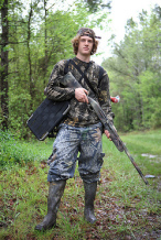 ... pero
bastante bien para un cazador que mató el halcón y
pues el ruiseñor no tenía problemas más. ... pero bastante bien
para un cazador que mató el halcón y pues el
ruiseñor no tenía problemas más.