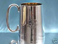 Un joven cont� a un ladr�n que habr�a
                            probado a conseguir agua con una jarra de
                            plata y ahora la jarra sea al fondo del
                            pozo...