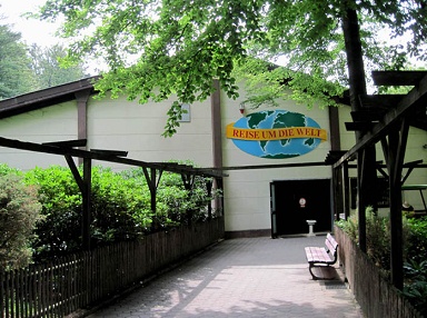 Theme railway in
                              Ibbenbueren 01, the entrance for a
                              "trip around the world"
                              ("Reise um die Welt")