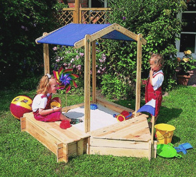 Sand box 03
                                "Peter Pan" with a little
                                roof, ebay