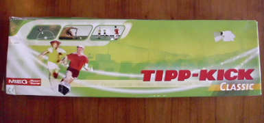F�tbol de Tipp-Kick, la caja