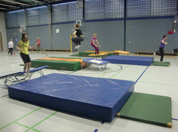 Trampolin
                            04: Trampolinspringen in L�neburg,
                            Deutschland