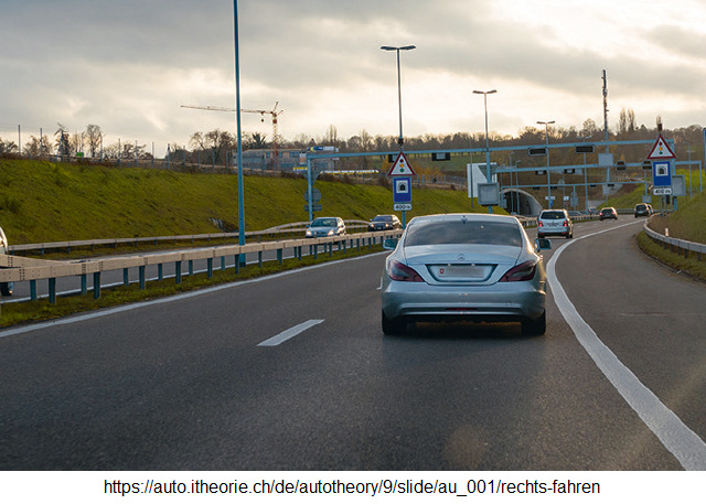 11. Auf Autobahnen und Autostrassen:
Rechts fahren 11. Auf Autobahnen und
Autostrassen: Rechts fahren