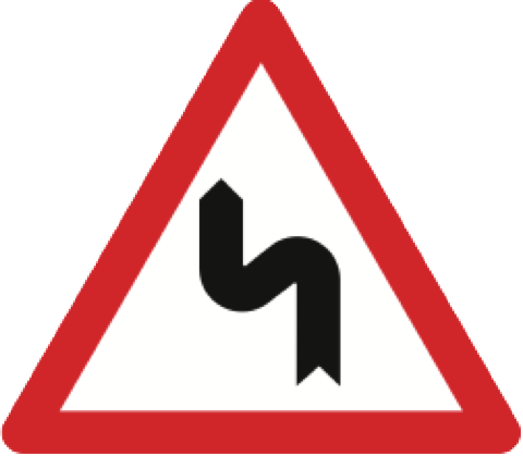 4. Gefahrensignal: Achtung
Doppelkurve nach links beginnend (Art. 4) 4. Gefahrensignal: Achtung
Doppelkurve nach links beginnend (Art. 4)